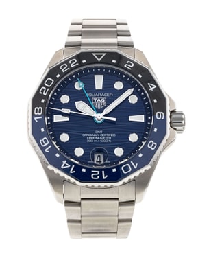 Browse our selection of automatic watches from prestigious brands such as Blancpain, Bell & Ross, Breitling and Rolex.